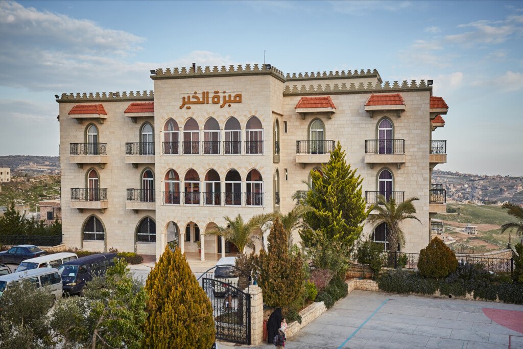 مبنى مبرة الخير الحجري بقناطره في بنت جبيل | The stone arched building of Mabarrat Al-Khair in Bint Jbeil