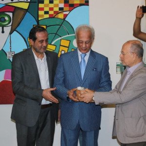 معرض فنون تشكيلية في الأونيسكو لطلاب مؤسسة الهادي من ذوي الاحتياجات الخاصة