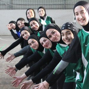 <strong>المركز الأول في كرة اليد للفتيات لتلامذة ثانوية الرحمة</strong>