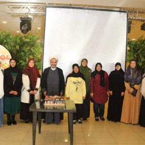 تكريم العاملين في عيدهم في ثانوية الرحمة