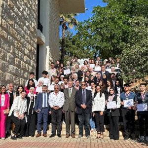 USAL تمثّل لبنان في البطولة الدولية لمناظرات الجامعات بعد إحرازها البطولة الوطنية