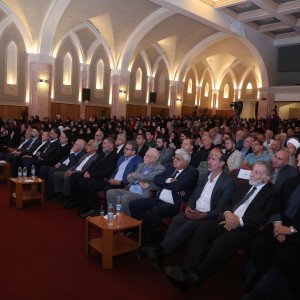 وزير التربية يمنح وسام المعلم للراحلة رنا إسماعيل في الحفل التأبينيّ الذي أقامته   المبرّات