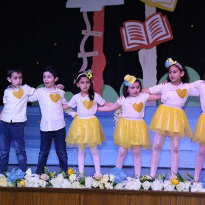 إحتفالات نهاية العام في ثانوية الرحمة