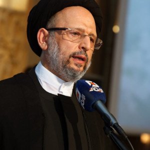 فضل الله في الأمسية الرمضانية بمؤسسة الهادي: لن يسلم واقعنا إذا بقينا عند حدود طوائفنا ومذاهبنا