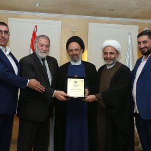 العلّامة فضل الله في تكريم ناجي الخوري : نكرّم عمله الدؤوب من أجل لقاء الأديان￼