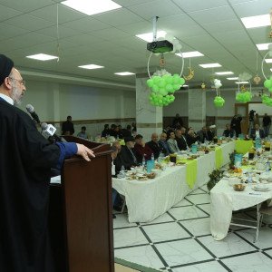 رعى إفطار مبرة الرضا(ع) في النبطية فضل الله: هناك من يبخل بتقديم التعويضات إلى من تهدمت بيوتهم وقدموا أنفسهم لحماية الوطن