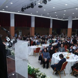 رعى إفطار مؤسسة الهادي التي أطلقت مبادرة “لأنك صديقي بكفي طريقي”فضل الله: سنبقى نحمل مشروع الإنسان حتى لا تنطفئ شعلة الخير في وطنا