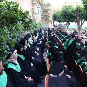 جامعة العلوم والآداب اللبنانية احتفلت بتخريج دفعة من طلابها/وزير التربية: نعالج تراكمات في التعليم العالي وأمامنا التحدي المالي للنهوض بالقطاع التربوي