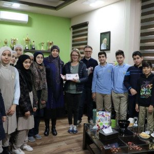 ثانوية الجواد استقبلت وفداً تربوياً فرنسيا