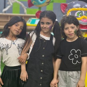 يوم ترفيهي لأبناء مبرّة الإمام زين العابدين في كاسكادا مول – تعنايل