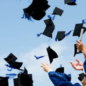 طلاب المبرّات يحرزون المراتب الأولى على صعيد لبنان في الإمتحانات الثانوية العامة