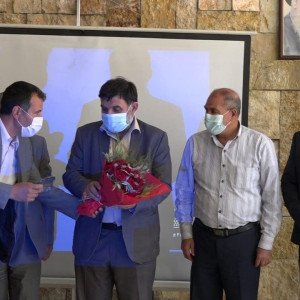 مجمع المبرات التربوي في الهرمل كرم داعميه ماديا وصحيا